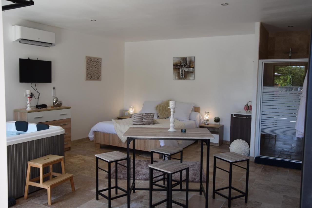 Gites Spa De Charme L Etoile Spa Beynac-et-Cazenac Buitenkant foto