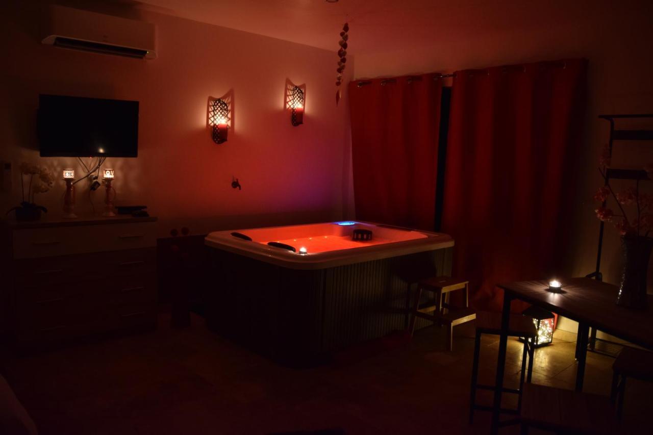 Gites Spa De Charme L Etoile Spa Beynac-et-Cazenac Buitenkant foto