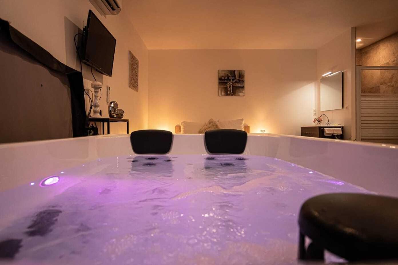 Gites Spa De Charme L Etoile Spa Beynac-et-Cazenac Buitenkant foto
